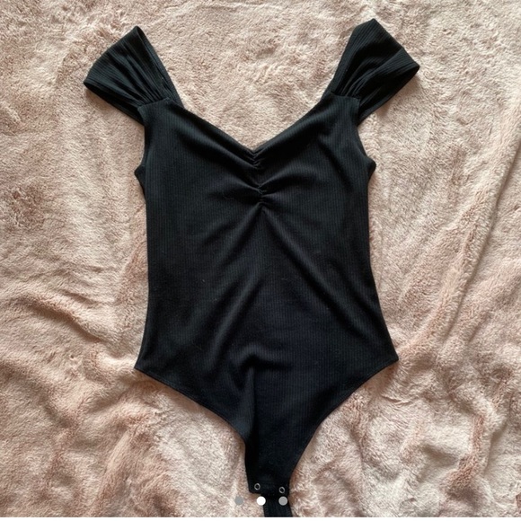 bodysuit - Picture 2 of 3